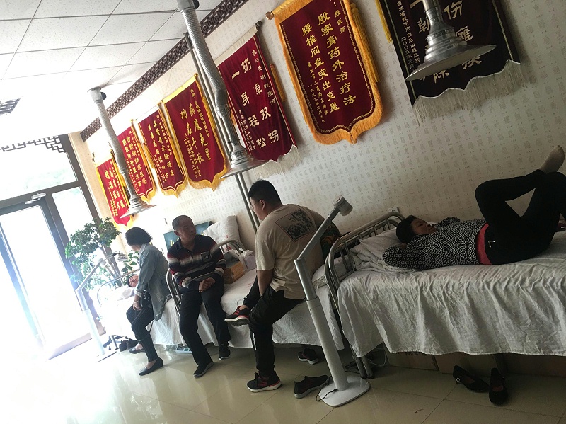 金铠甲膏药母亲节活动